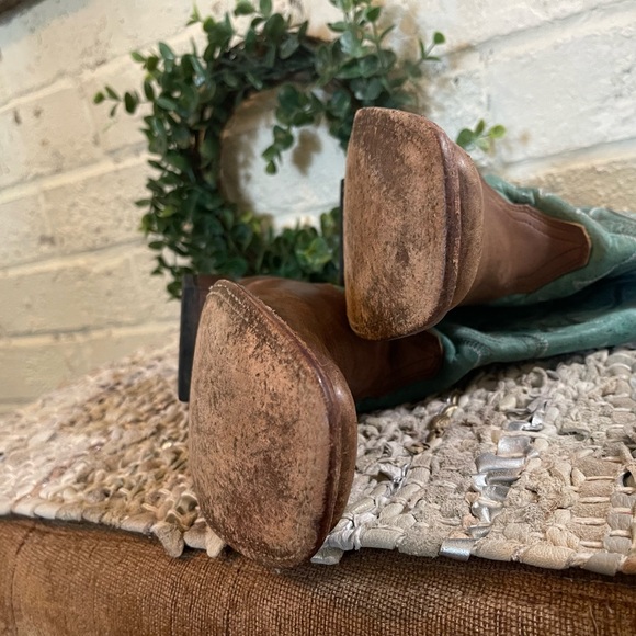 Shyanne Green and Brown Heeled Boots - Picture 10 of 11